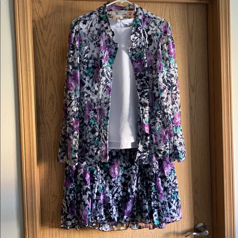 NWT Christopher & Banks 2pc.Outfit & Blouse